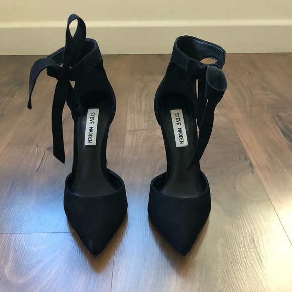 New! Steve Madden Black Ankle Tie Heels - Picture 3 of 8